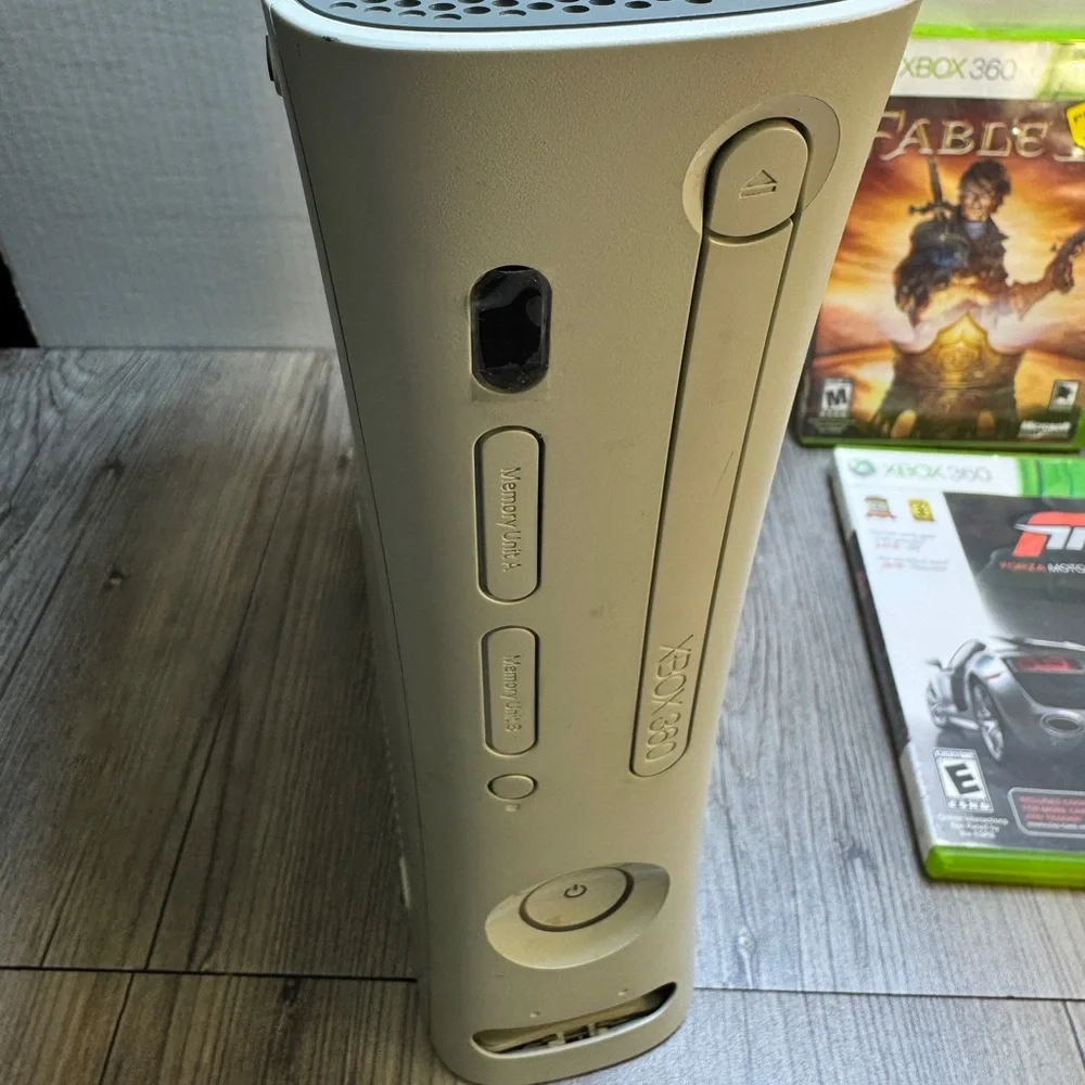 Microsoft Xbox 360 120GB Console No Wires 4 Games Bundle Authentic OEM Tested